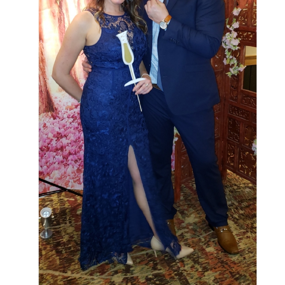 Saved by the Dress szM